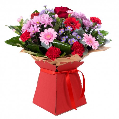 Mrs Kisses Romantic Flower Arrangement